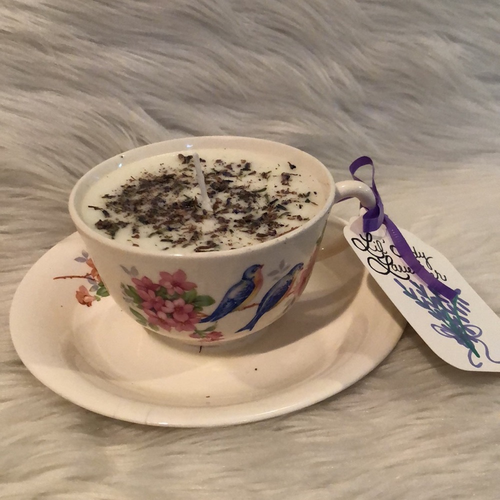 Handcrafted “Lil’ Lady Lavender” Candles - Picture 4 of 4